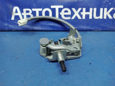 Замок лючка бензобака Nissan Dayz Roox B21A  3B20 2015 