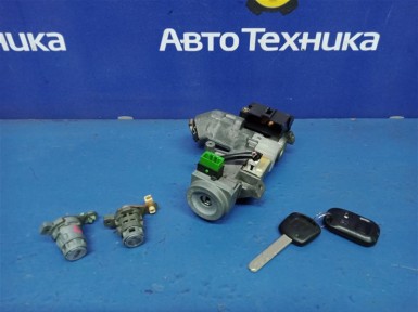 Замок зажигания Honda Step Wagon RF3 K20A  2003 