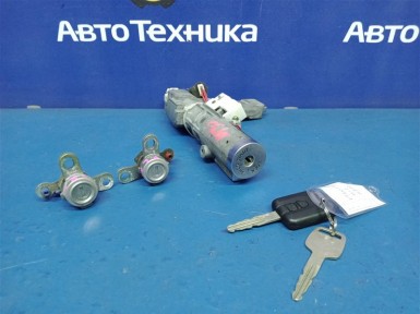 Замок зажигания Nissan X-trail NT30 QR20DE 2004