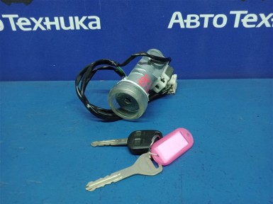 Замок зажигания Subaru Forester SG5 EJ202  2004 
