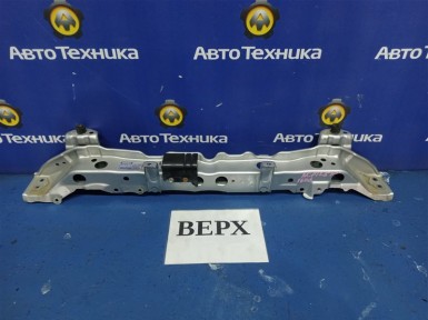 Рамка радиатора передний Toyota Ractis NCP125  1NZ-FE 2011 