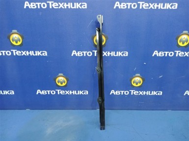 Рамка радиатора передний Toyota Roomy M900A 1KR-VET 2017