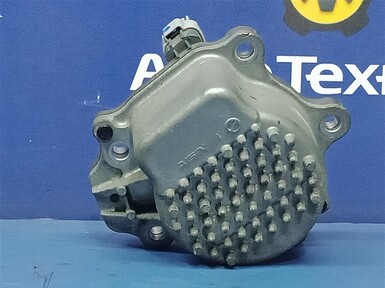 Помпа Nissan Note HE12 HR12DE 2017