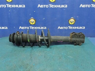 Стойка подвески передняя правая Toyota Ractis  NCP125 1NZ-FE 2011 