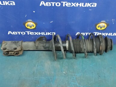Стойка подвески передняя левая Toyota Ractis  NCP125 1NZ-FE 2011 