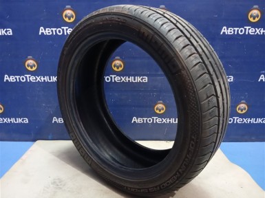 Комплект из 4-х летних шин R17 / 45 / 215 MOMO TopRun M300