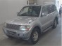 Накладка на бампер передняя левая Mitsubishi Pajero