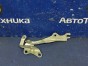 Петля капота кронштейн капота Mazda Axela BKEP LFVE