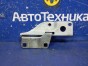 Петля капота кронштейн капота Nissan Sunny FB15 QG15DE