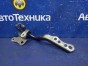 Петля капота правая Toyota Vitz KSP130 1KR-FE  2012 